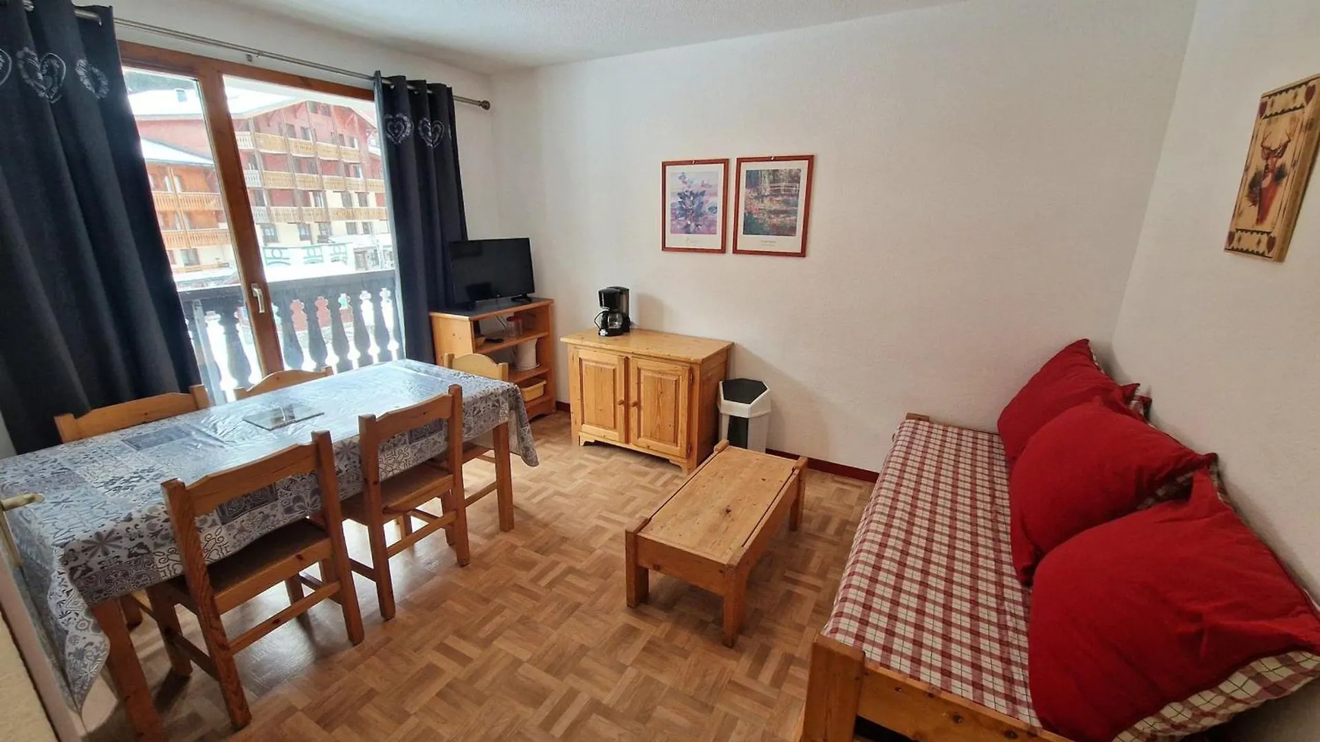 Valfrejus: 2 Pieces + Cabine, Centre Station, 4/6 Pers - Fr-1-265-199