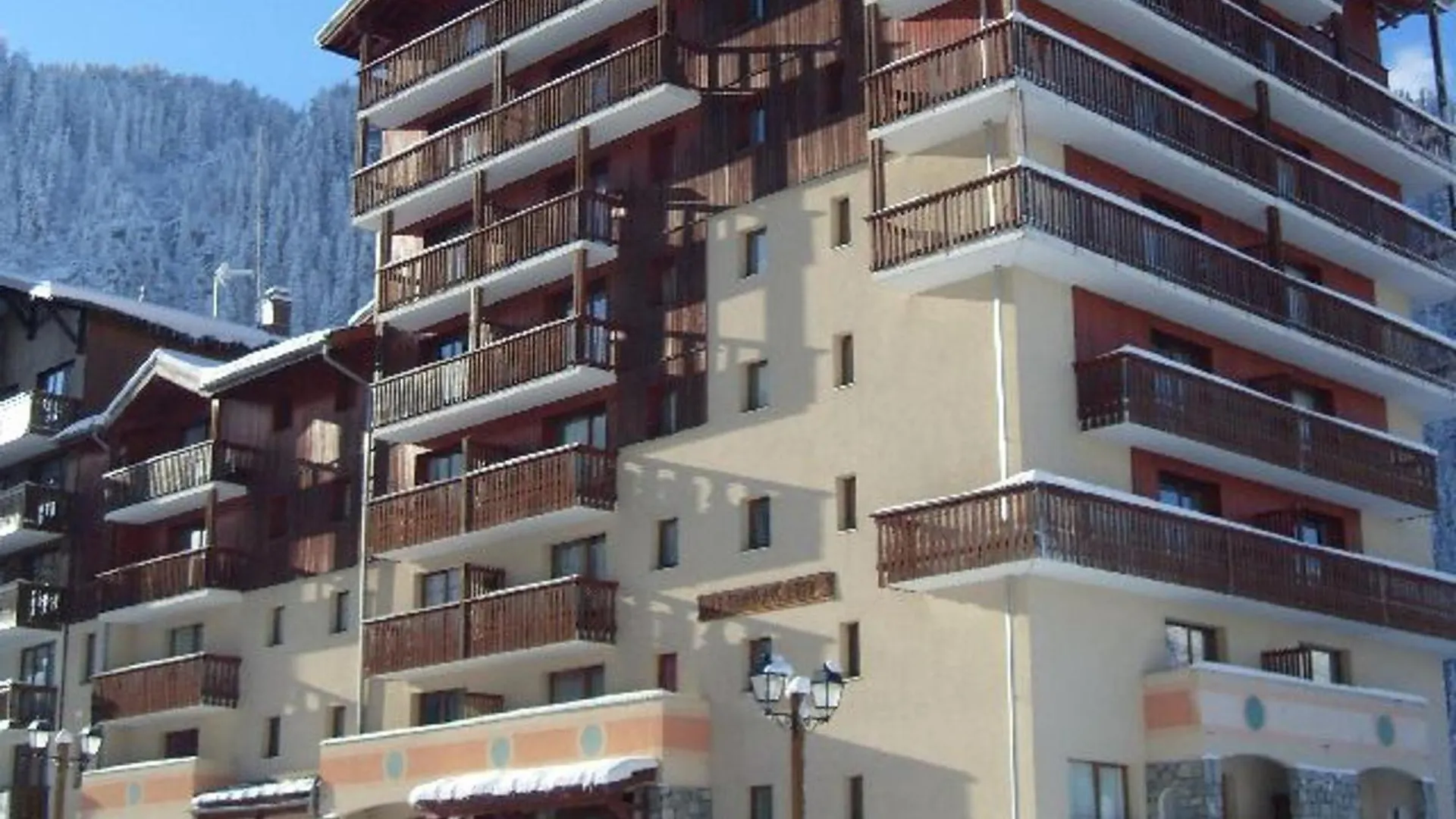 Apartment Valfrejus: 2 Pieces + Cabine, Centre Station, 4/6 Pers - Fr-1-265-199