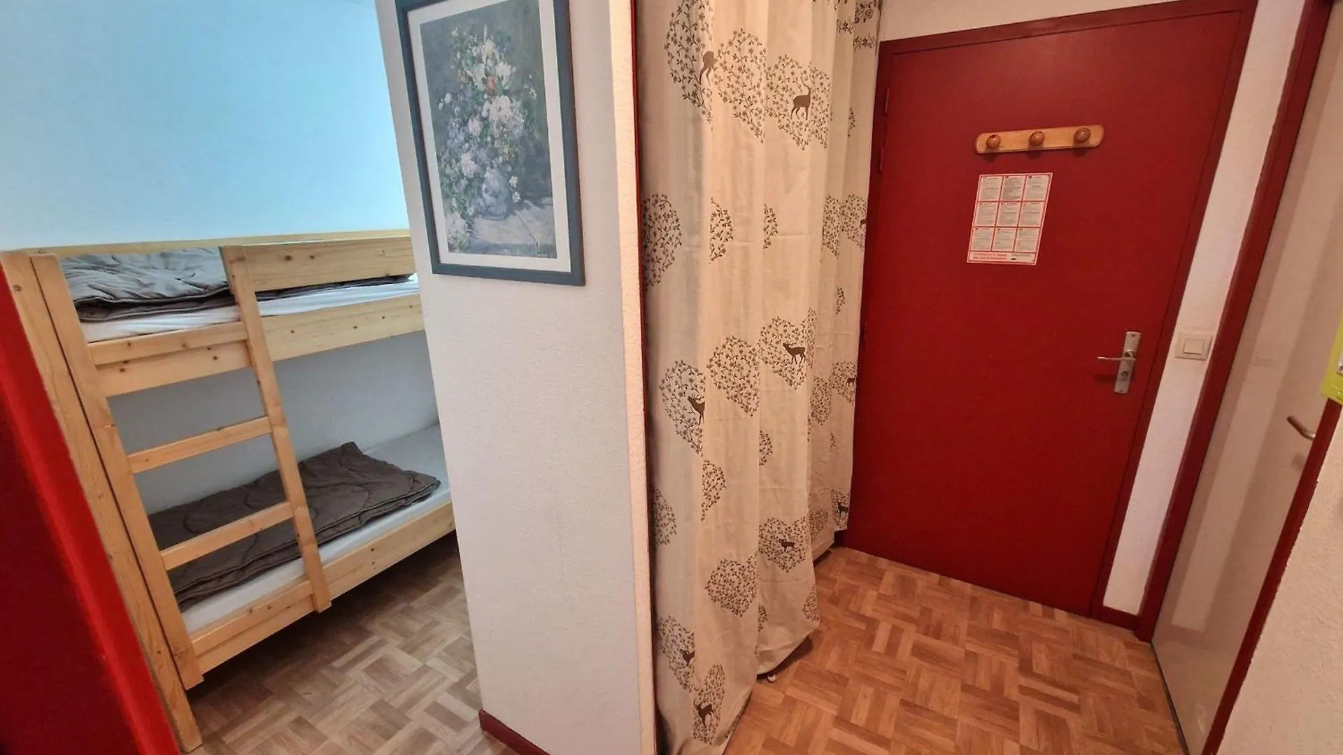 Valfrejus: 2 Pieces + Cabine, Centre Station, 4/6 Pers - Fr-1-265-199 France